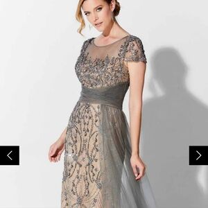 16w Yvonne D For Mon Cheri coutre, mother of bride dress